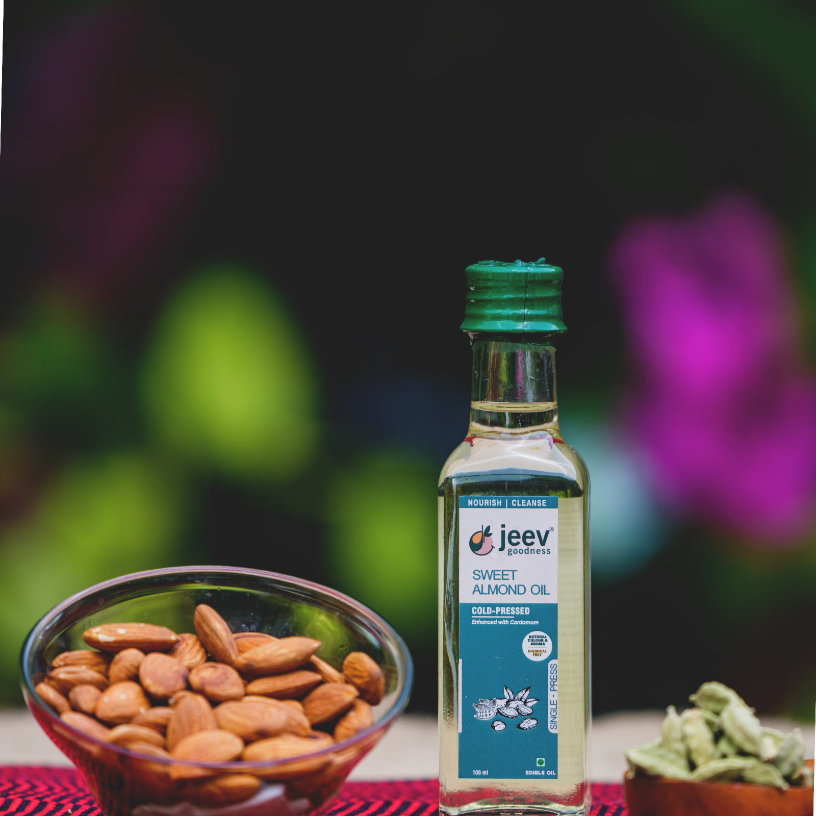 Cold-Pressed Sweet Almond Cardamom oil